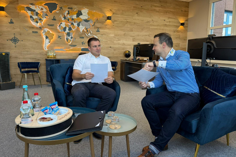 Geschäftsführer im Meeting